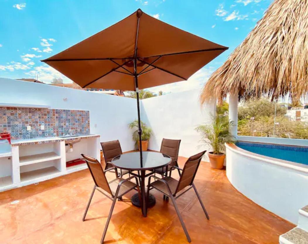 Ximajo Nieto Hotel Puerto Escondido  Exterior photo